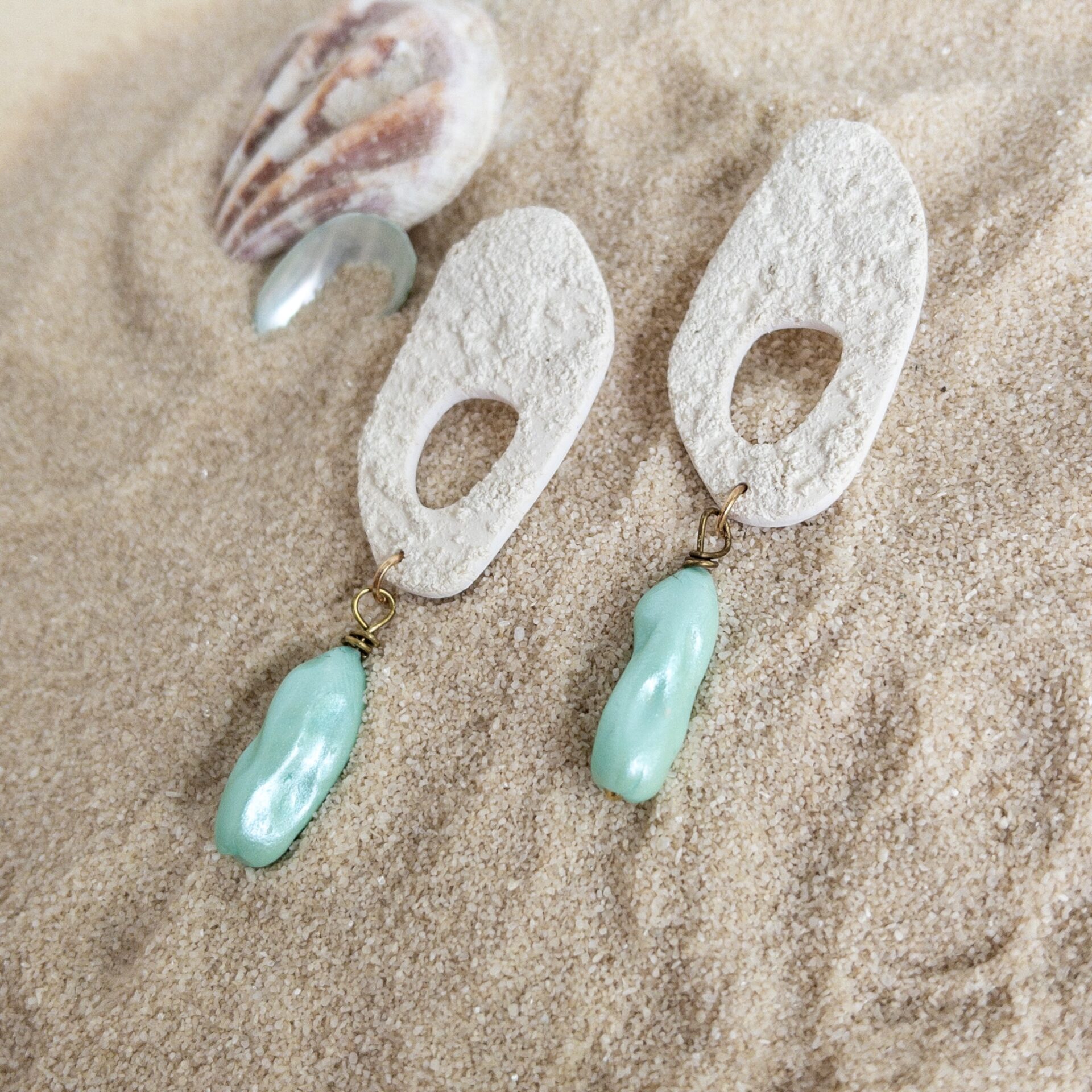 Mermaid Pearl Barnacle