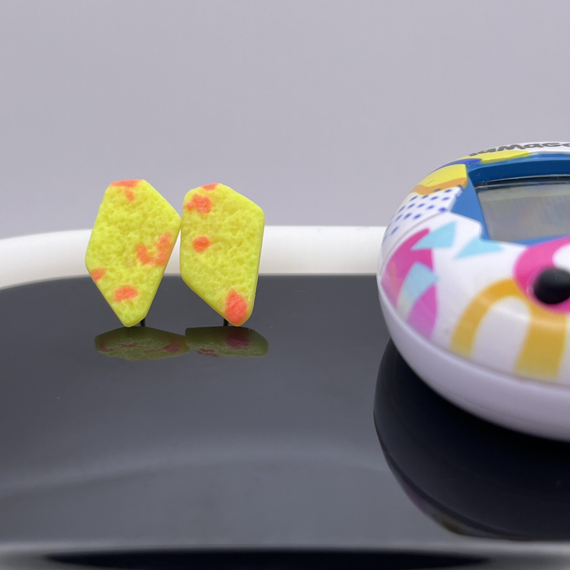 Fluo Diamonds Yellow